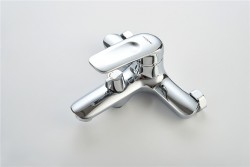 Смеситель для ванны + короткий нос L3249