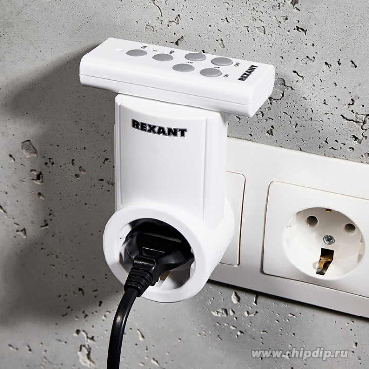 Радиоуправляемая розетка с пультом RX-001 10-6020  Rexant